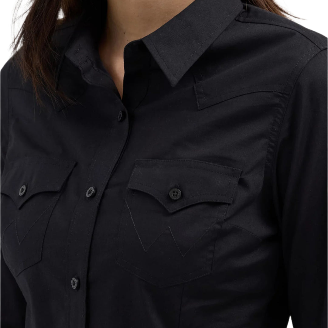 Wrangler Women's Western Long Sleeve Button Down Shirt