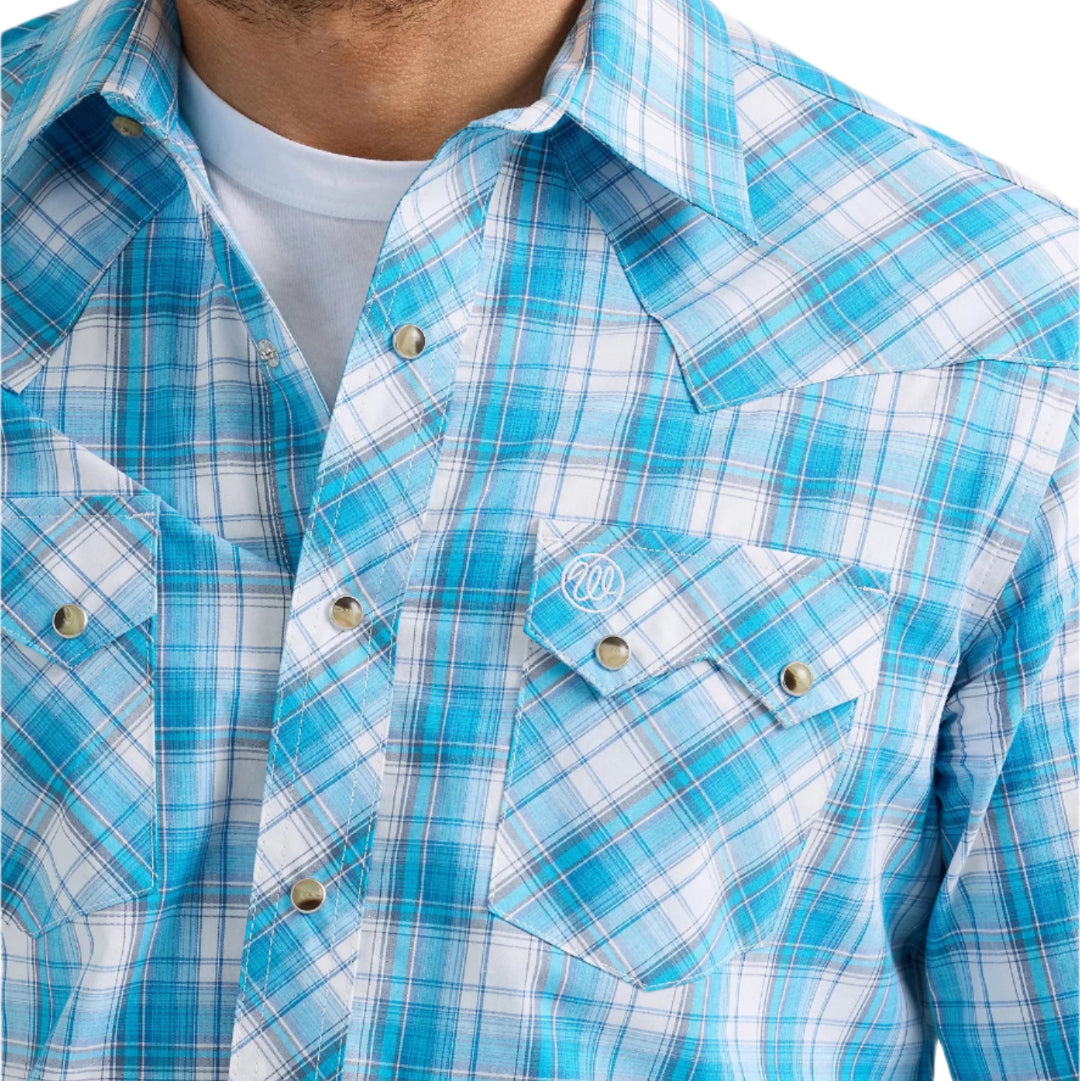 Wrangler Men's Retro Plaid Long Sleeve Snap Shirt