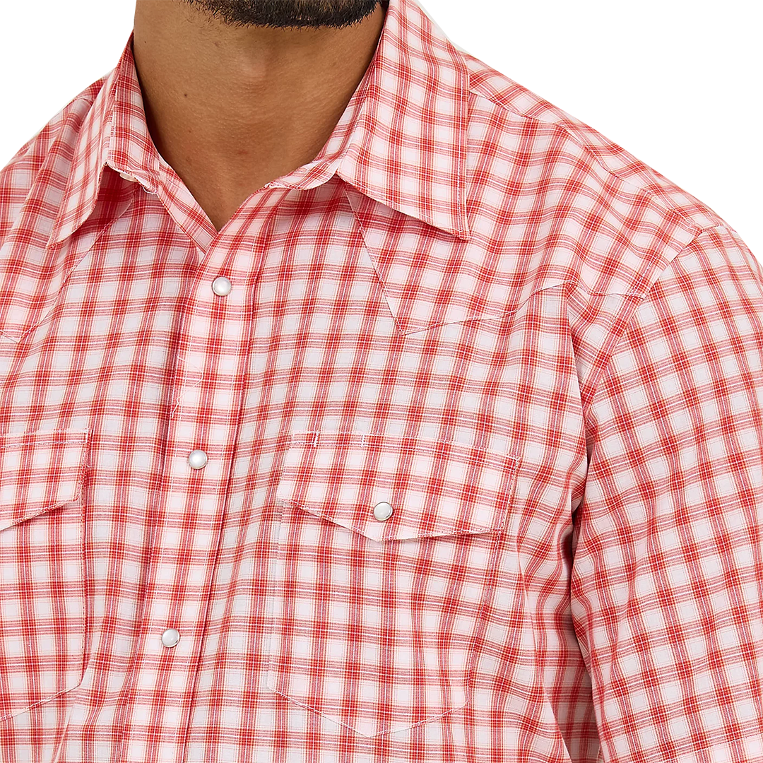 Wrangler Men's Wrinkle Resist Plaid Short Sleeve Snap Shirt