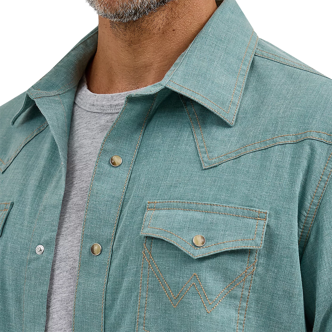 Wrangler Men's Retro Premium Western Long Sleeve Snap Shirt