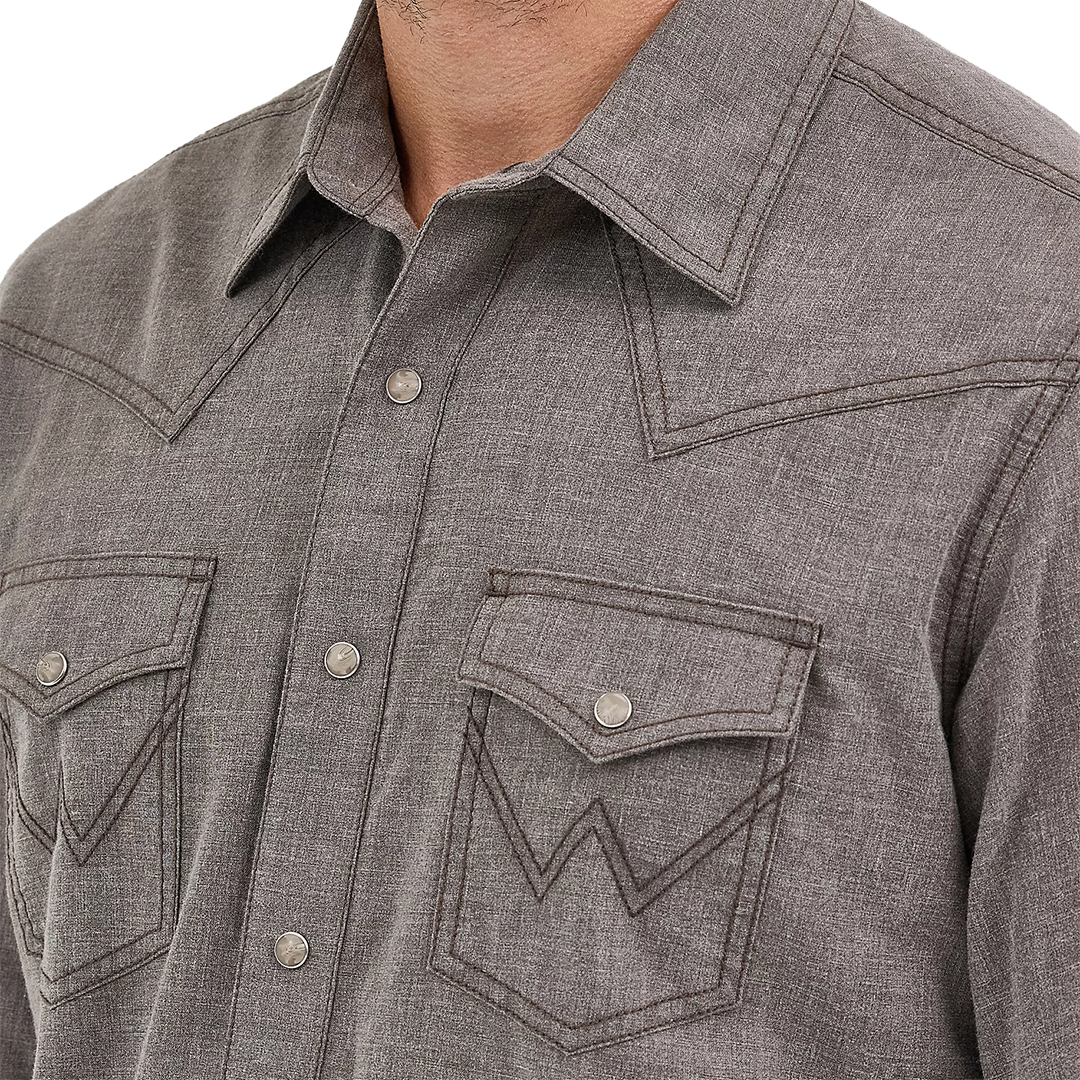 Wrangler Men's Retro Premium Long Sleeve Snap Solis Shirt