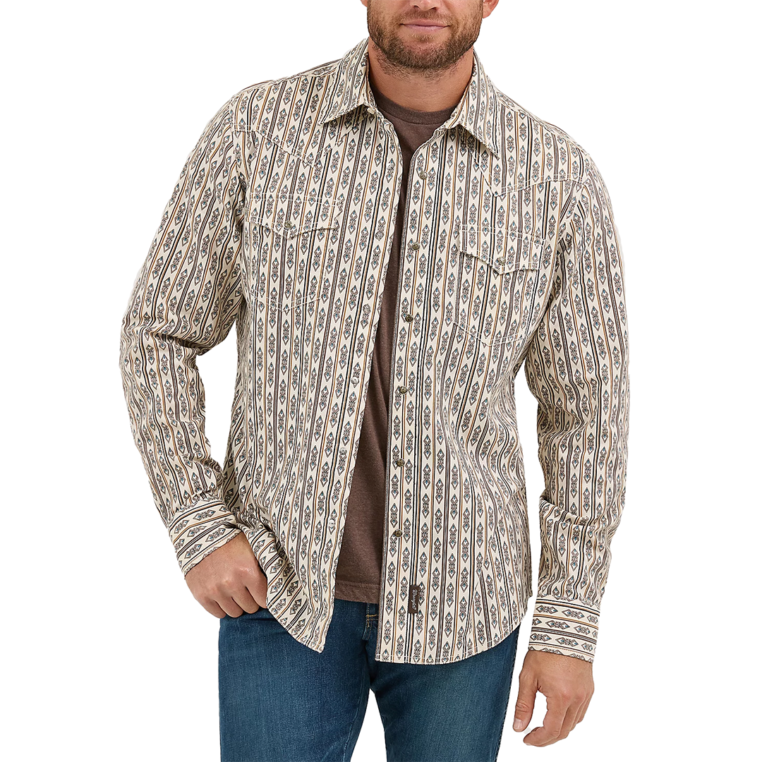 Wrangler Men's Retro Long Sleeve Western Snap Shirt