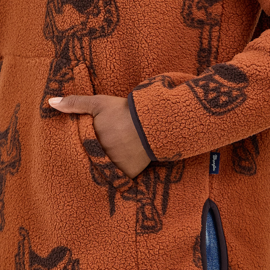 Wrangler Women's Retro Quarter-Zip Sherpa Pullover