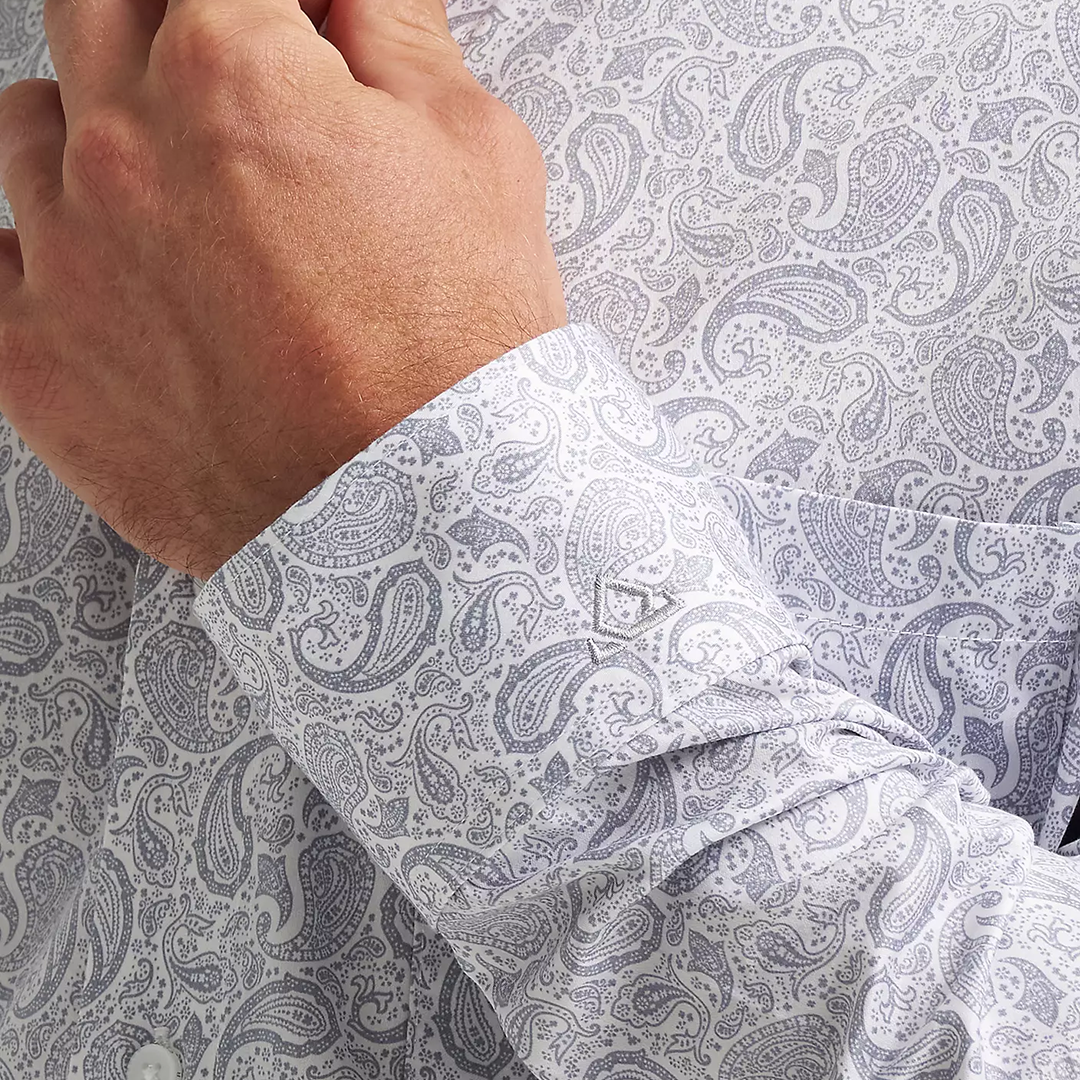 Wrangler Men's Cody Johnson Paisley Long Sleeve Button Shirt