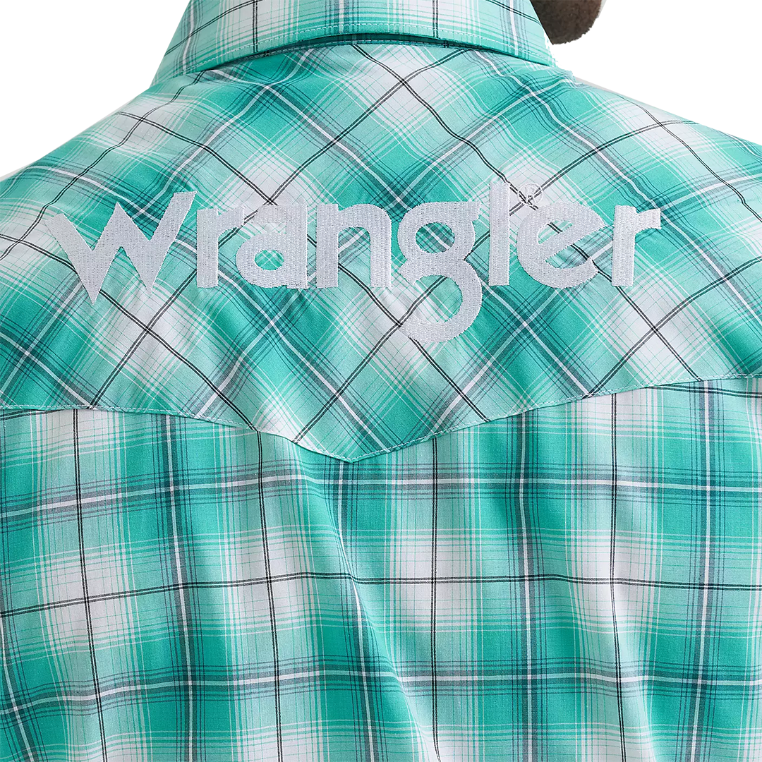 Wrangler Men's Logo Long Sleeve Snap Shirt