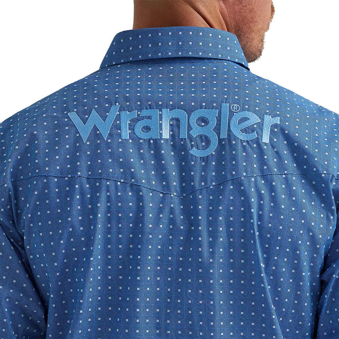 Wrangler Men's Logo Long Sleeve Snap Shirt