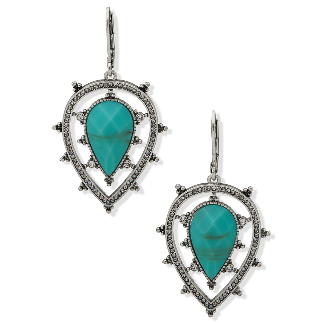 Lainey Wilson Pave Stone Earring