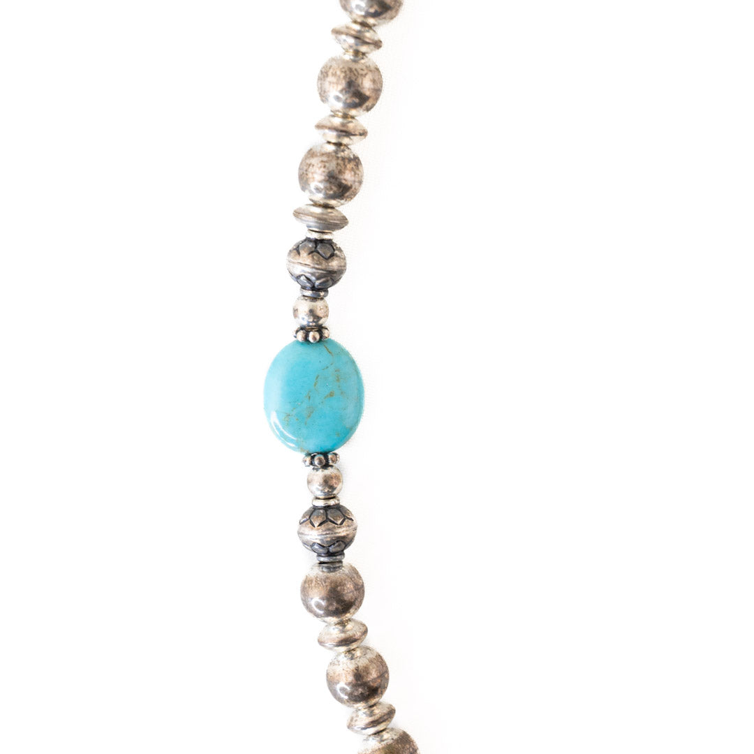 Paige Wallace Pendentif Collier ovale Naja Pen