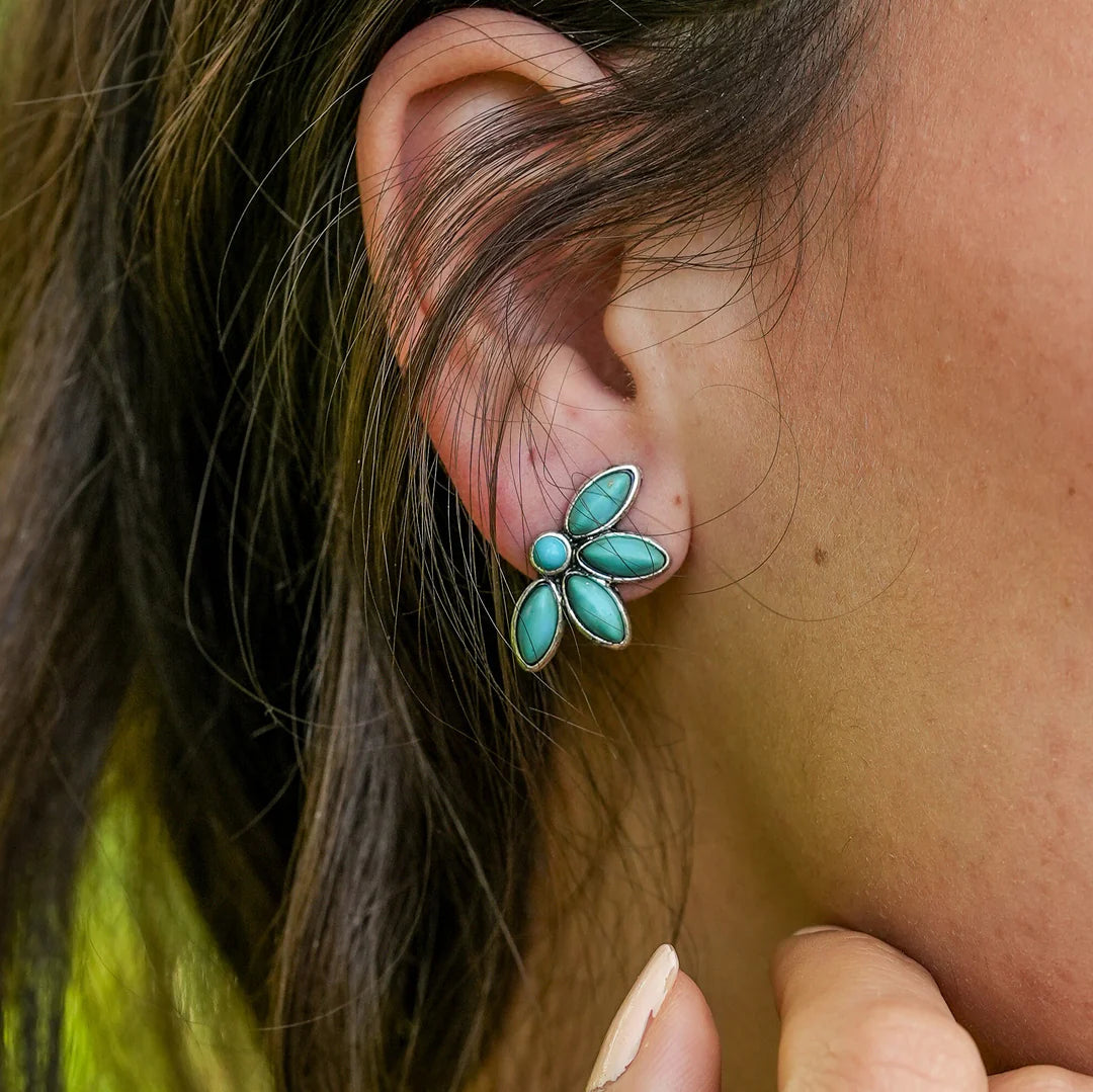 Wyo Horse Women's Half flower Stud Earrings