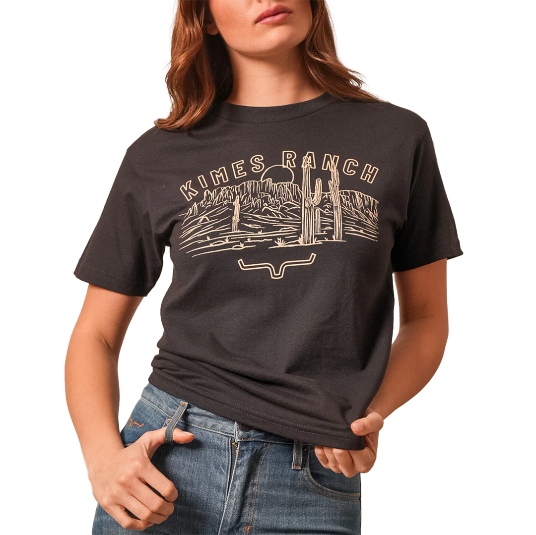 Kimes Ranch Women's Mountain Badge T-Shirt
