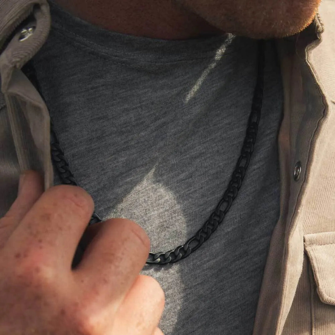 Montana Silversmiths Men's Midnight Onyx Figaro Chain Necklace