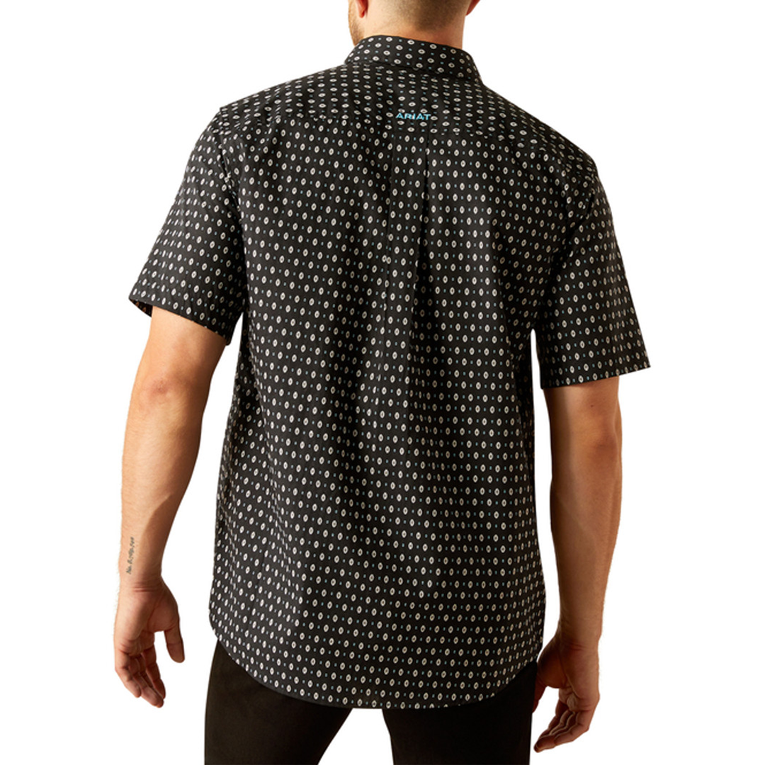 Ariat Men's Classic Fit Button Shirt