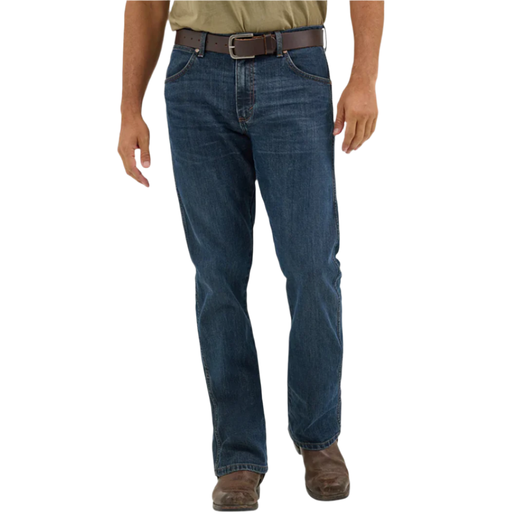 Wrangler Men's Retro Slim Oakdale Bootcut Jeans