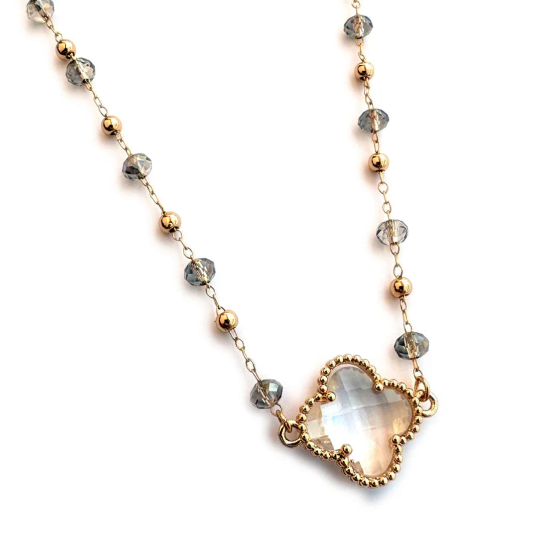 Wyo Horse Women's Small Rosary Clover Necklace