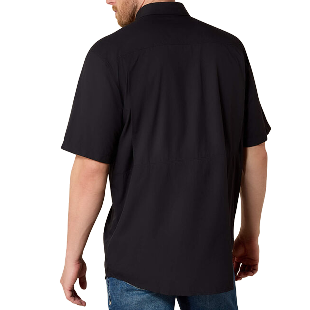 Ariat Men's VentTEK Outbound Classic Fit Short Sleeve Button Shirt