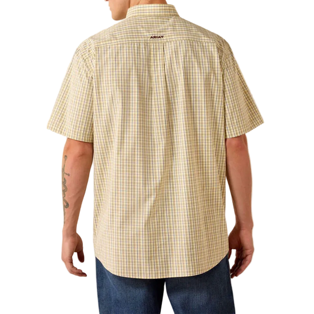 Ariat Men's Pro Series Cal Classic Fit Short Sleeve Button Shirt