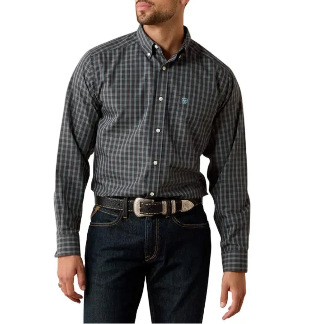 Ariat Men's Wrinkle Free Plaid Long Sleeve Button Shirt