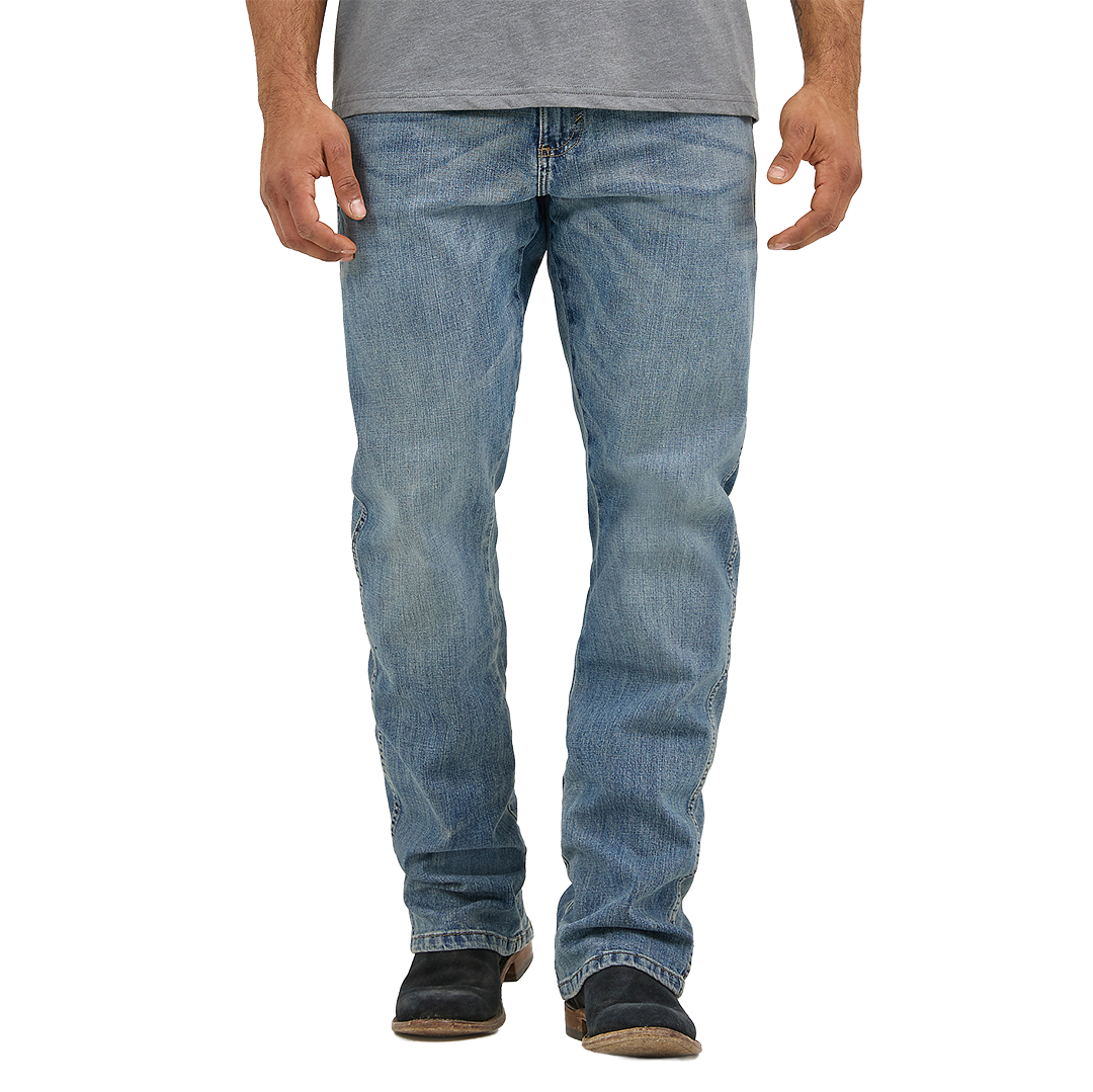 Wrangler Men's Retro Relaxed Fit Bootcut Jeans
