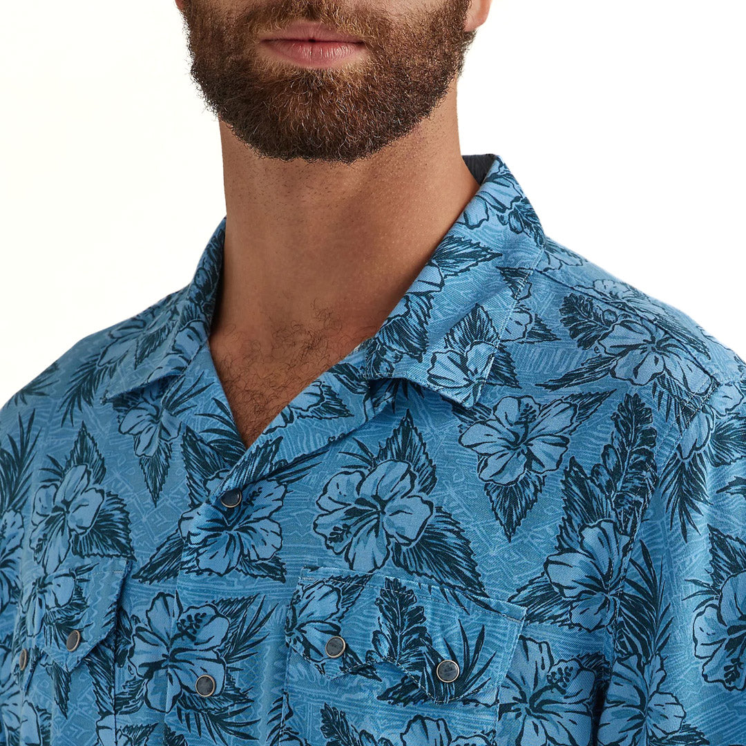 Wrangler Men's Coconut Cowboy Short Sleeve Snap Shirt In Blue