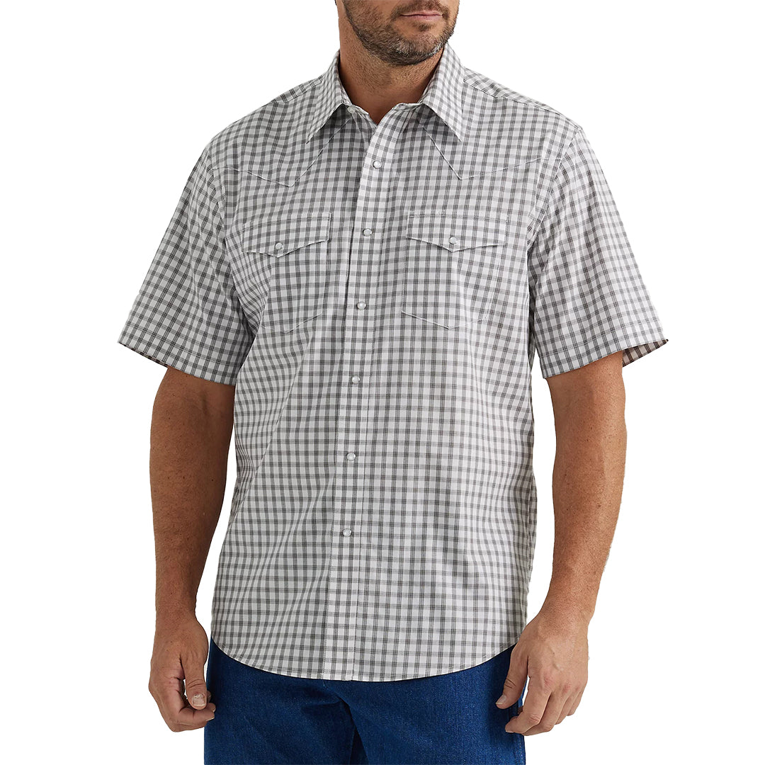 Chemise Western à Manches Courtes, Boutons Pression, à Carreaux Infroissable Wrangler pour Homme, Motif Fenêtre Gris Roche
