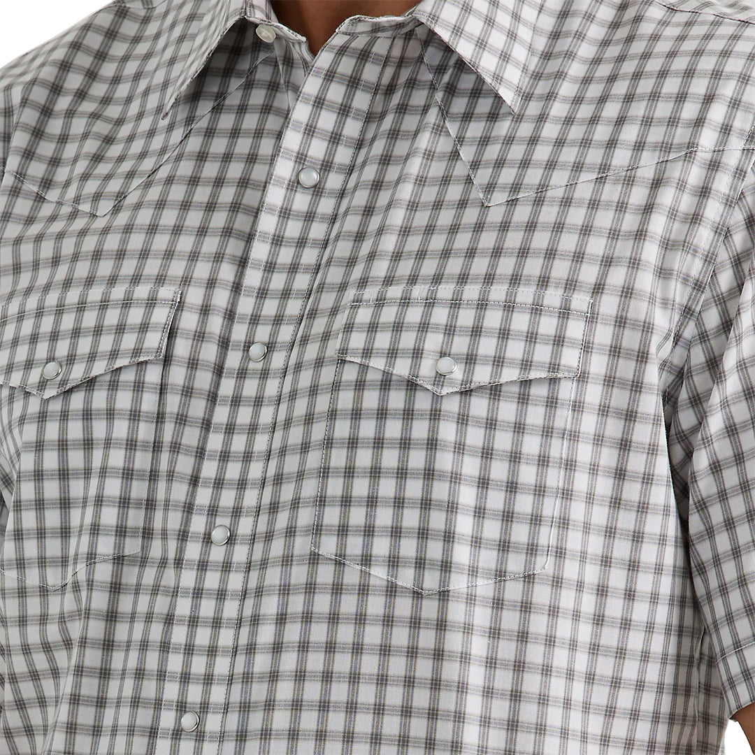 Chemise Western à Manches Courtes, Boutons Pression, à Carreaux Infroissable Wrangler pour Homme, Motif Fenêtre Gris Roche