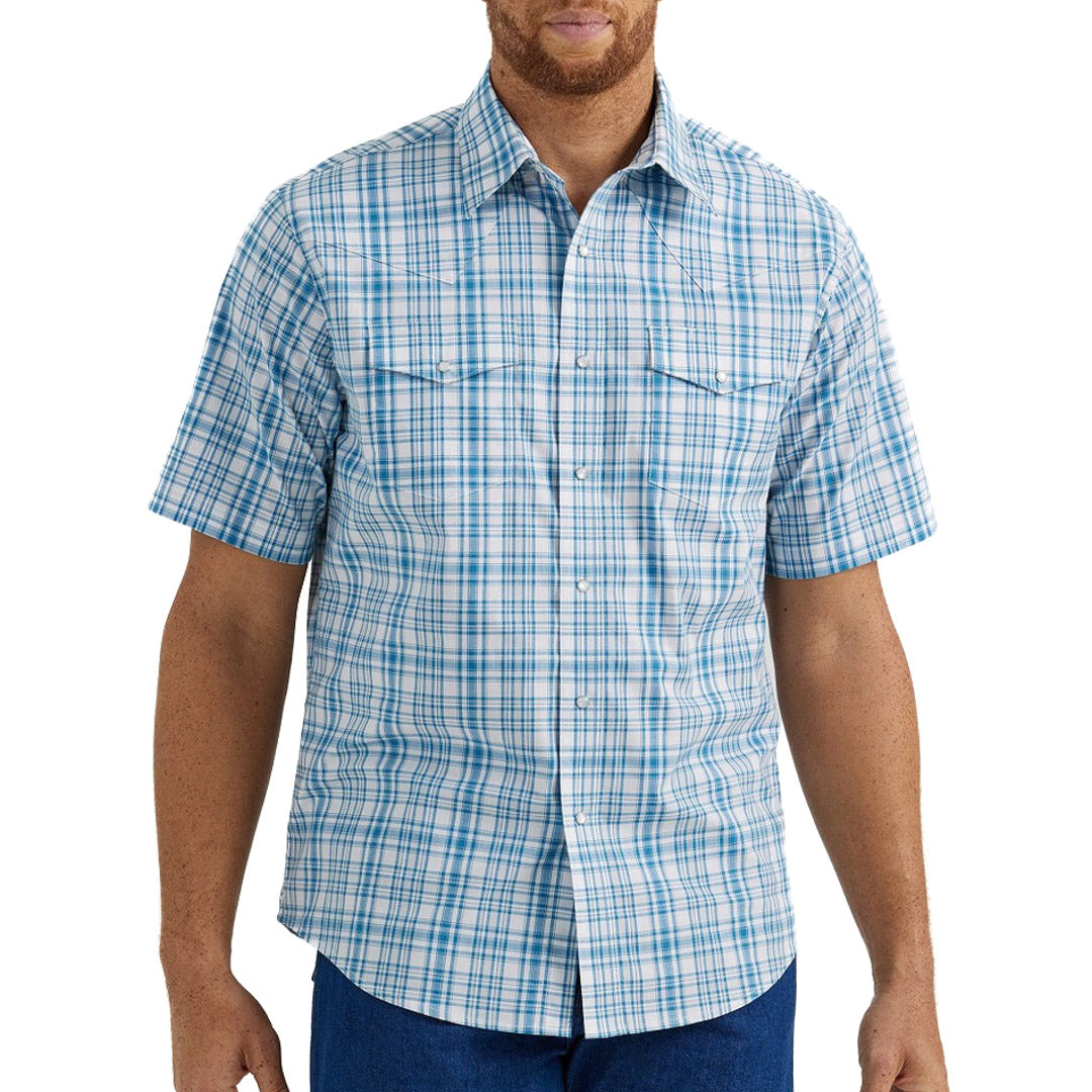 Wrangler Men's Wrinkle Resistant Plaid Short Sleeve Snap Shirt