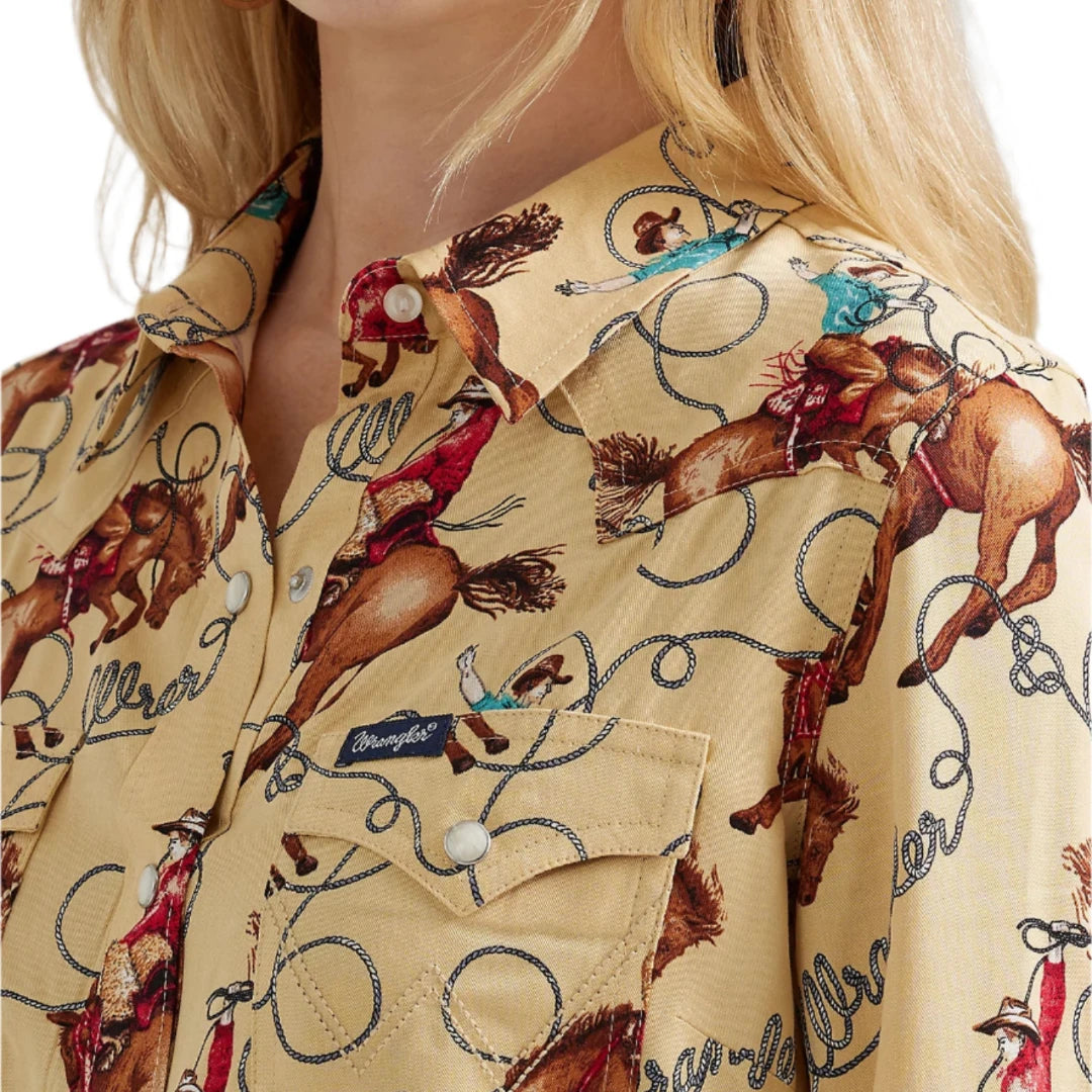 Wrangler Women's Saddle Up Slim Western Snap Shirt