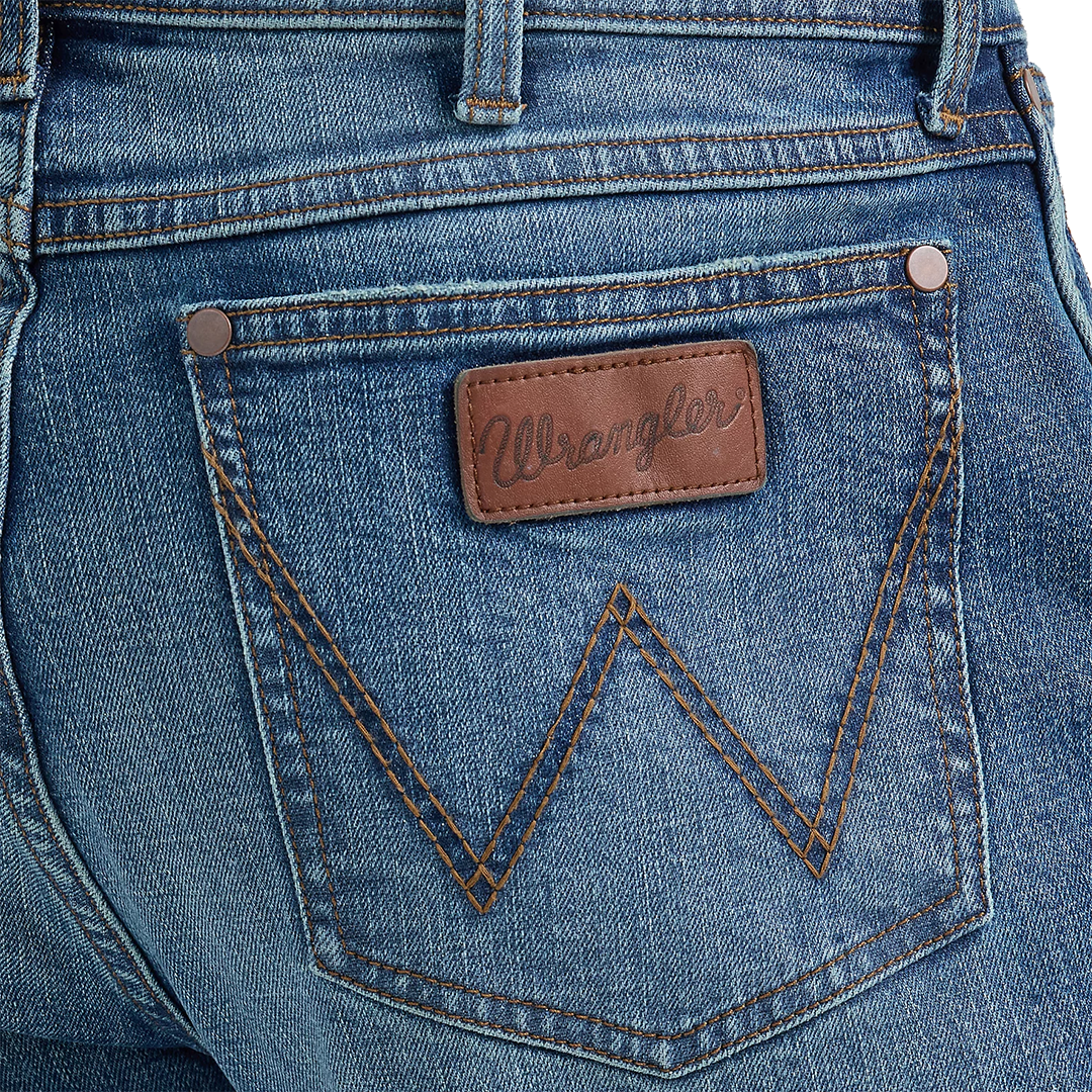 Wrangler Men's Retro Slim Fit Bootcut Jean