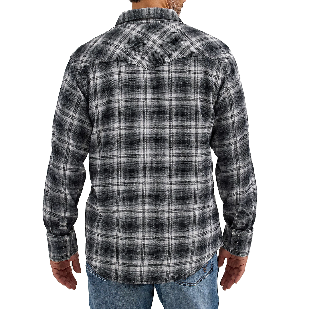 Wrangler Men's Retro Flannel Western Plaid Long Sleeve Snap Shirt