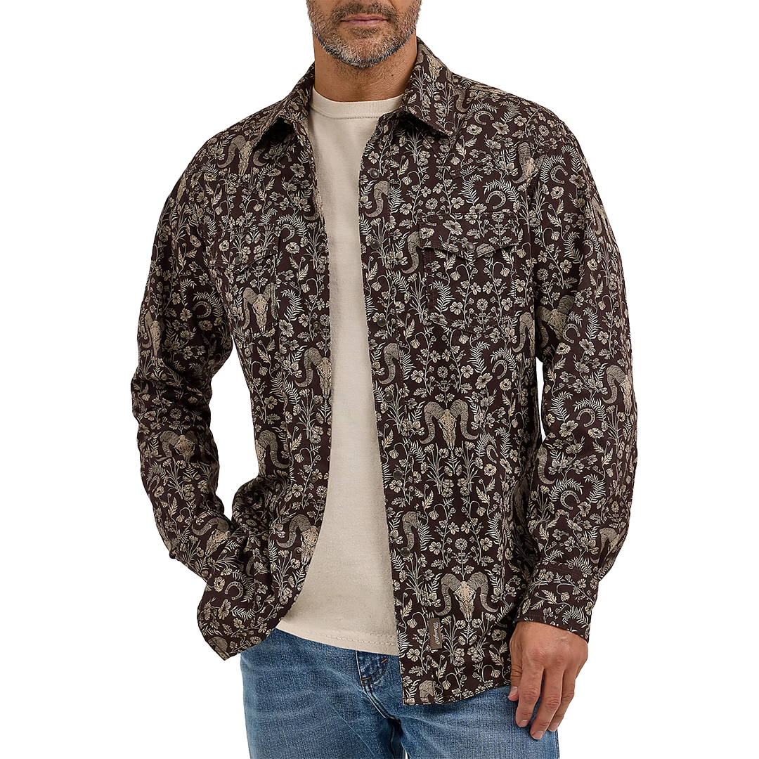 Wrangler Men's Retro  Premium Long Sleeve Snap Shirt