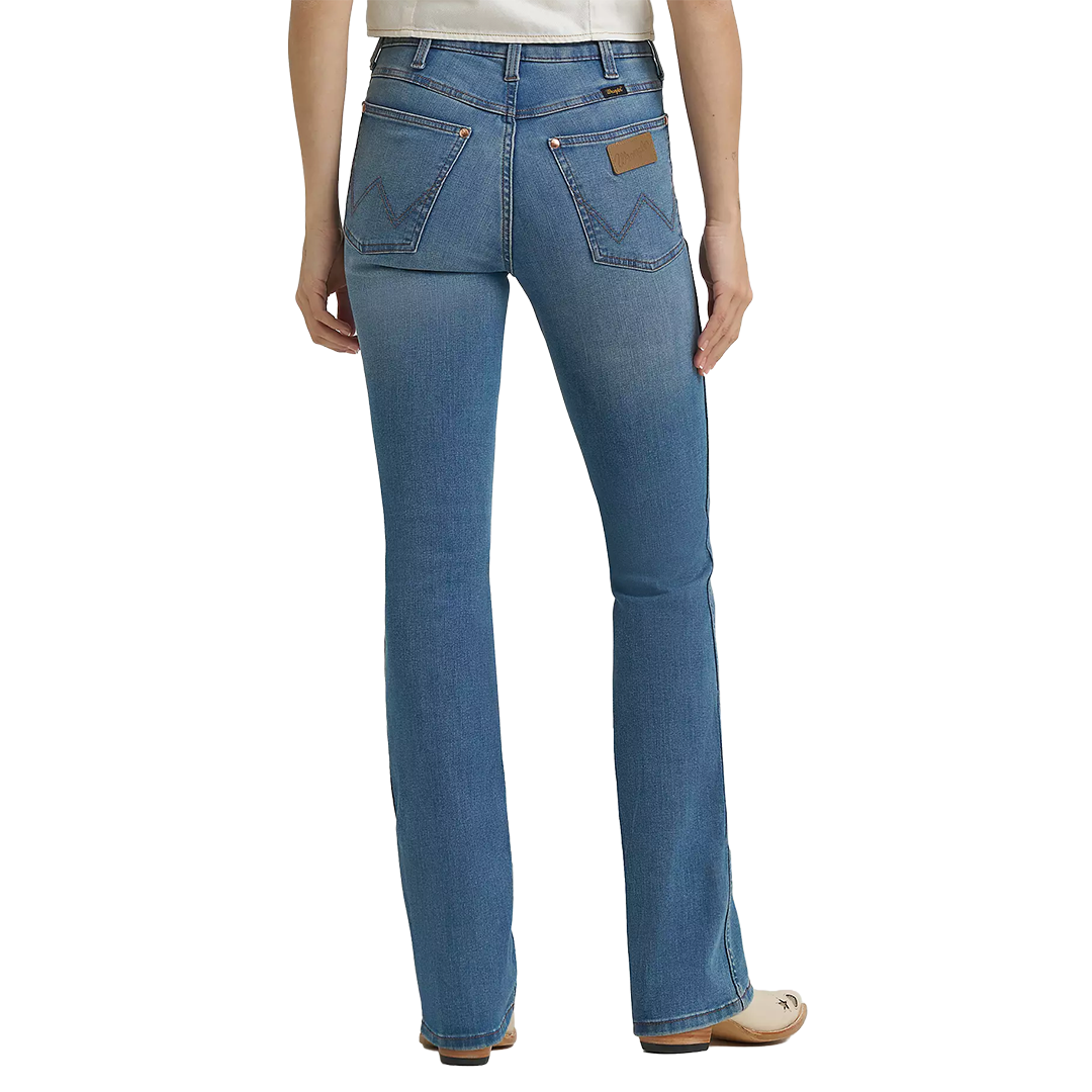 Wrangler Women's Lainey Wilson Bootcut Huggers Jeans