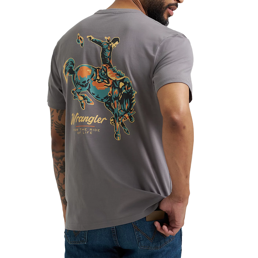 T-shirt Wrangler pour homme avec motif « Bucking Cowboy » au dos