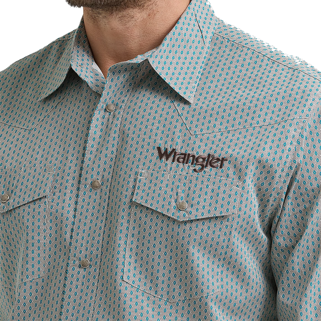 Wrangler Men's Logo Long Sleeve Snap Shirt