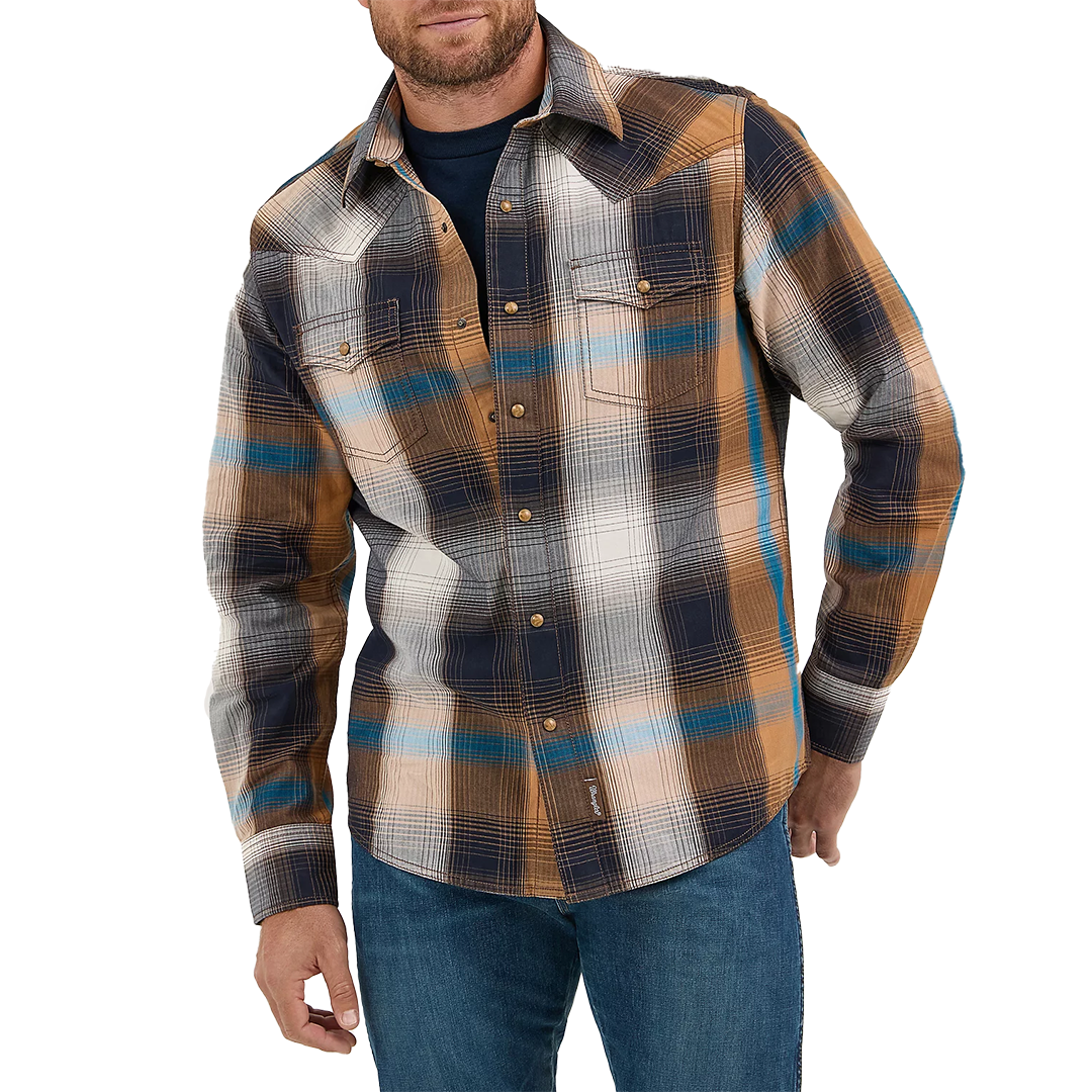 Wrangler Men's Retro Long Sleeve Snap Shirt