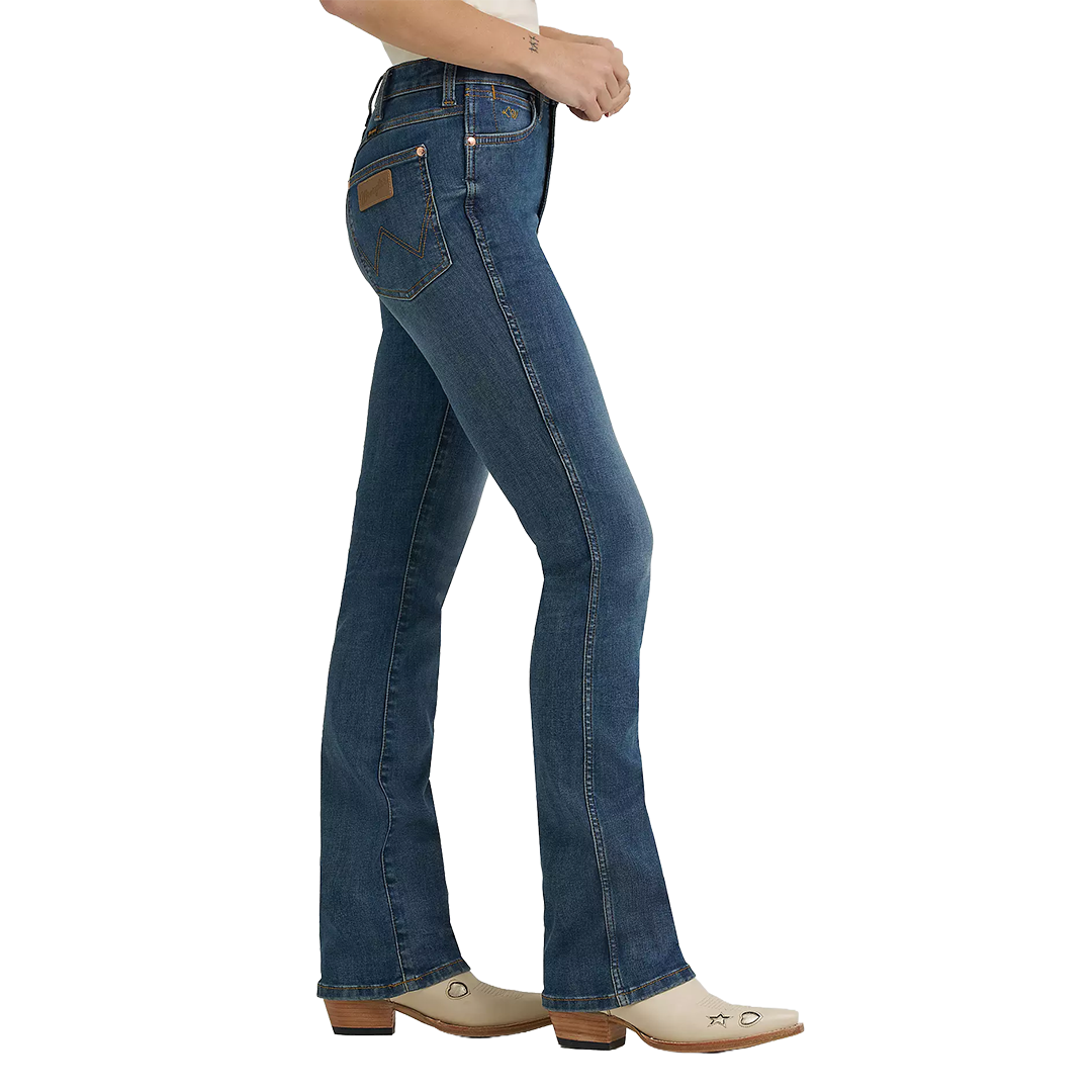 Jean flare Lainey Wilson Wrangler pour femme