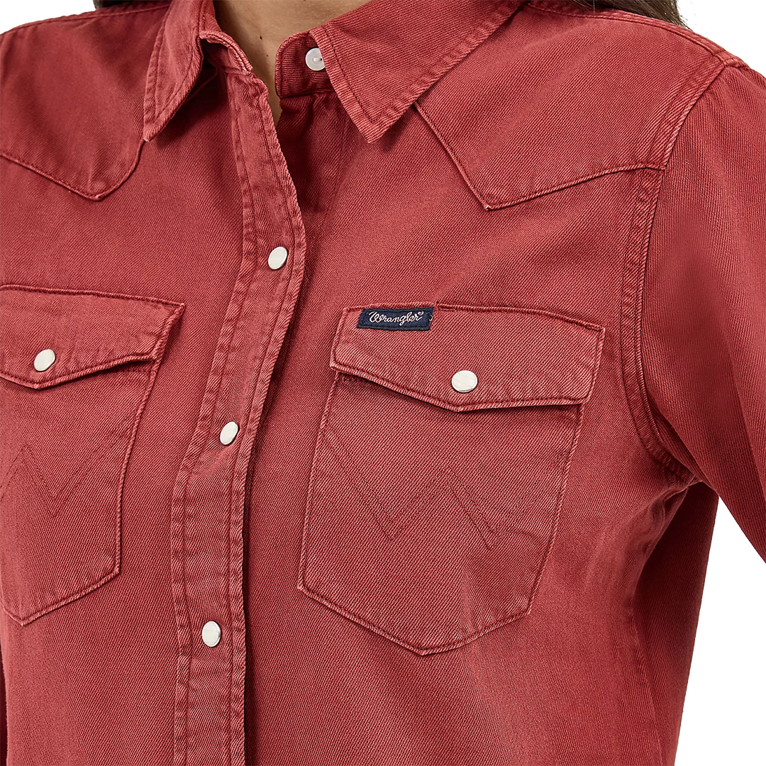 Wrangler Women's Colorwash Slim Western Snap Shirt
