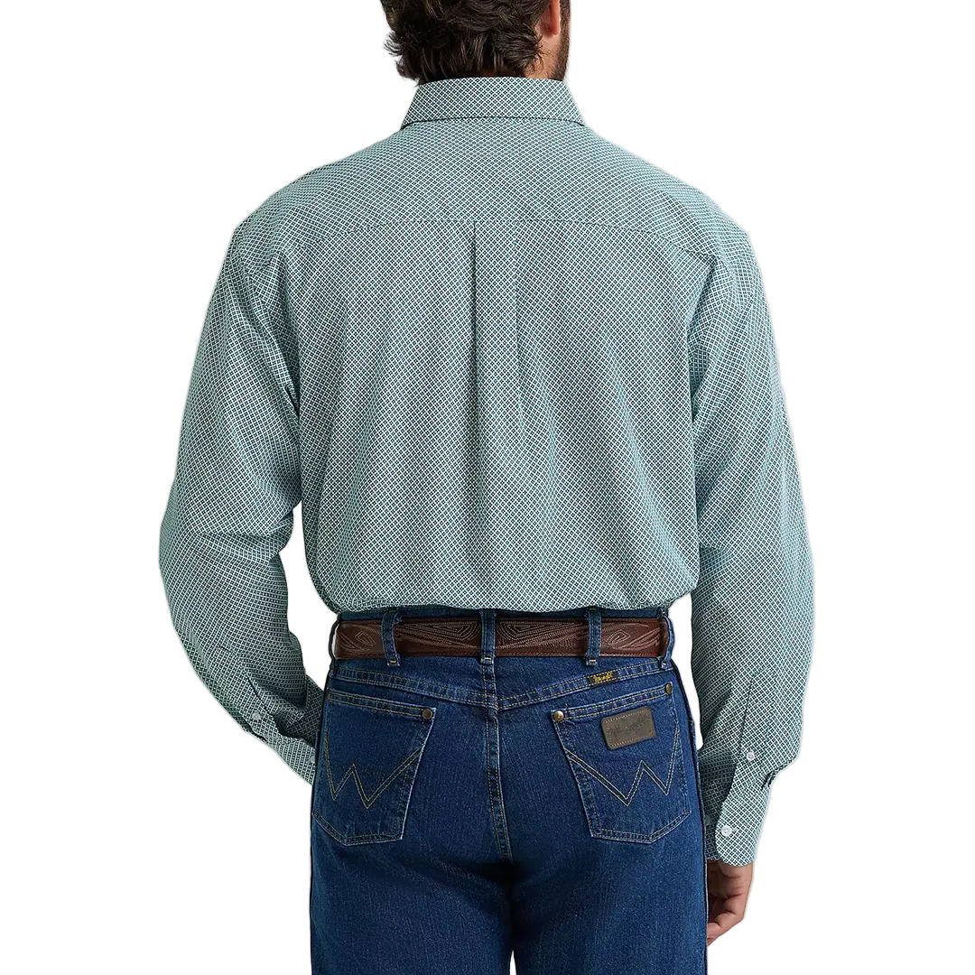 Wrangler Men's George Strait Long Sleeve Button Shirt