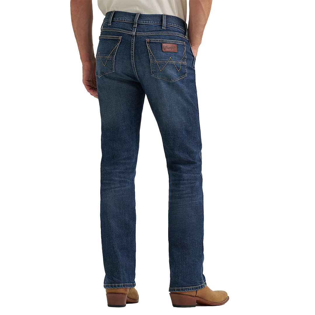 Wrangler Men's Retro Slim Fit Bootcut Jeans