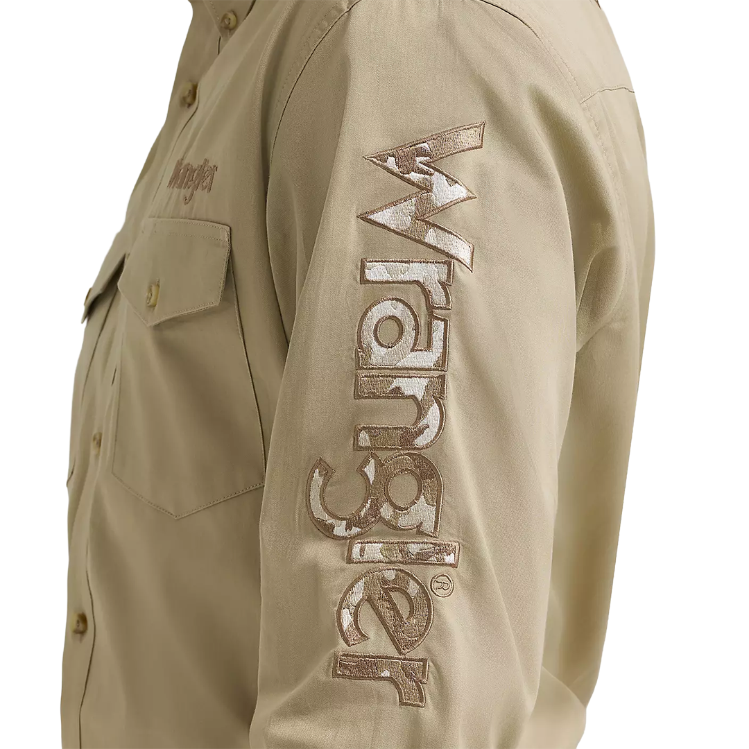 Wrangler Men's Logo Long Sleeve Button Shirt