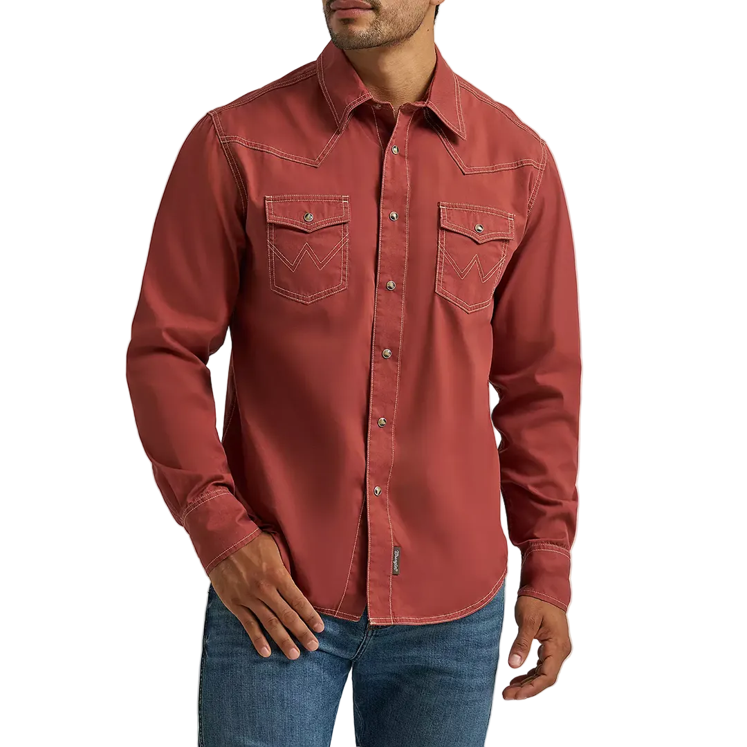 Wrangler Men's Retro Premium Western Long Sleeve Snap Shirt