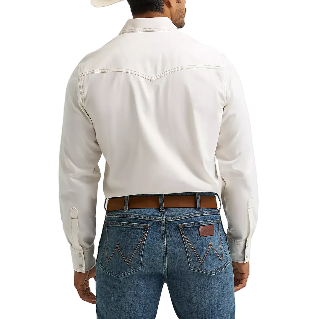 Wrangler Men's Retro Solid Long Sleeve Snap Shirt