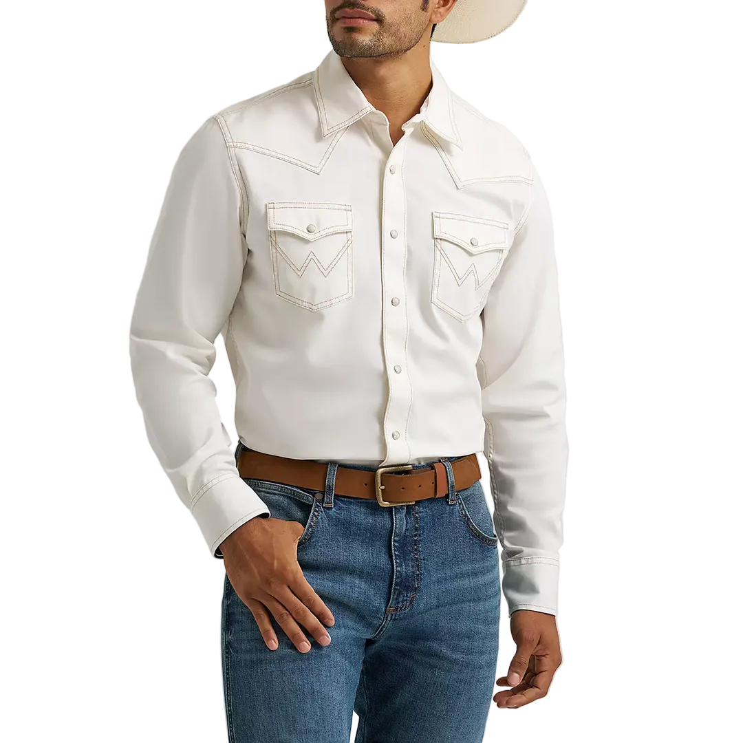 Wrangler Men's Retro Solid Long Sleeve Snap Shirt