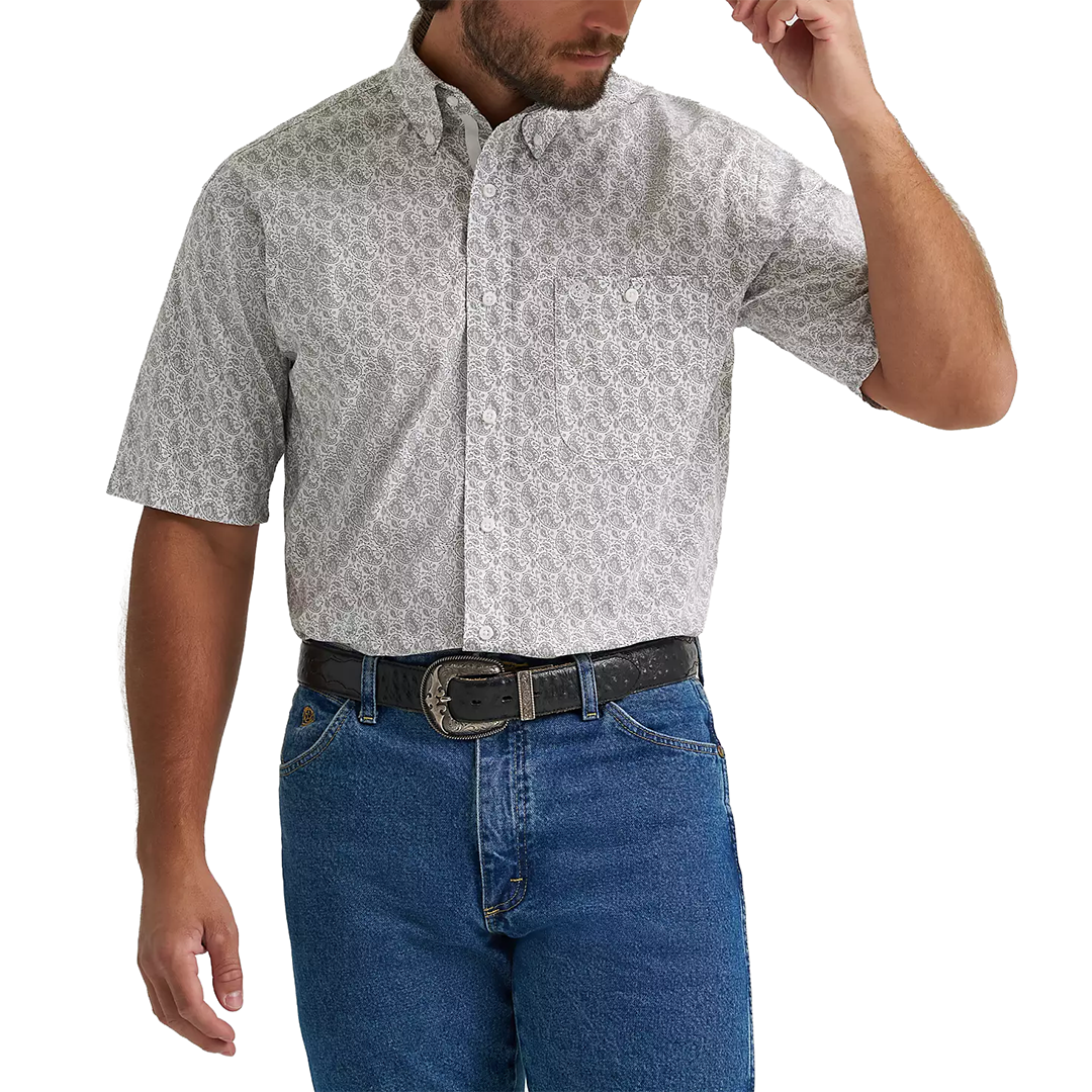 Wrangler Men's George Strait Paisley Print Short Sleeve Button Shirt