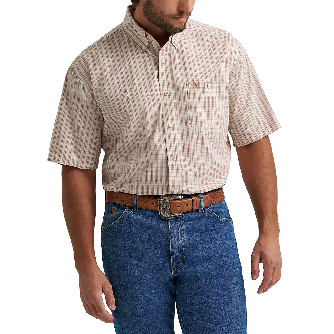 Wrangler Men's  George Strait Plaid Short Sleeve Button Shirt