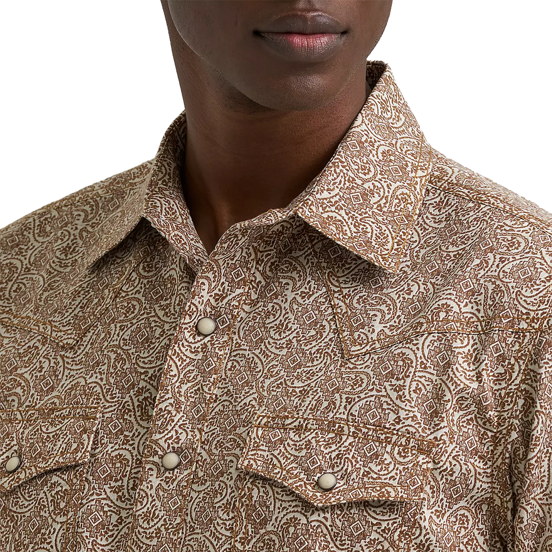 Wrangler Men's Retro Premium Long Sleeve Snap Shirt
