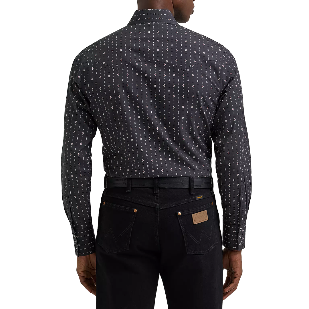 Wrangler Men's Retro Long Sleeve Snap Shirt