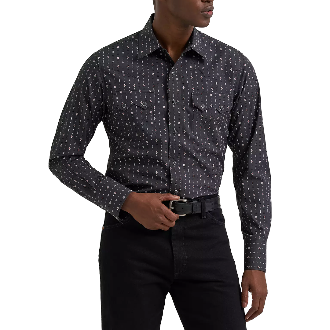 Wrangler Men's Retro Long Sleeve Snap Shirt