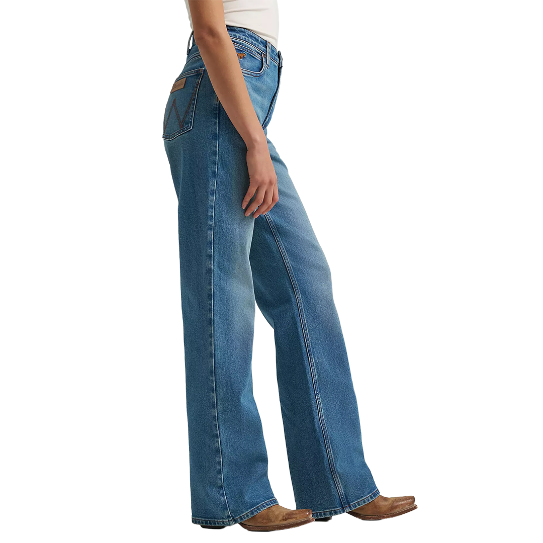 Wrangler Women's High Rise Skylar Relaxed Bootcut Wrangler Riding Jean