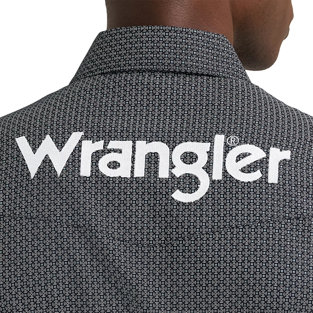 Wrangler Men's Logo Long Sleeve Snap Shirt