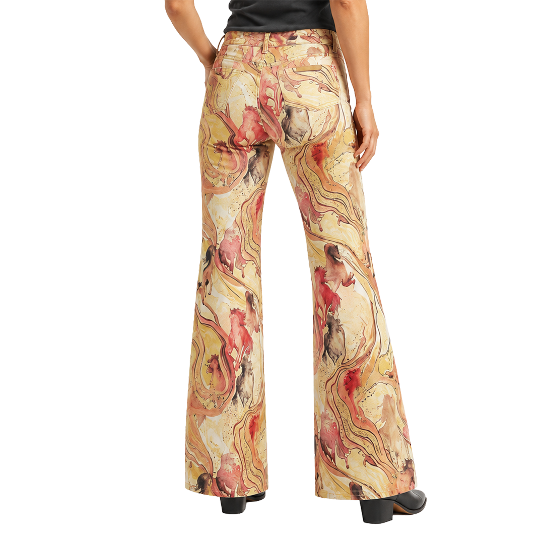 Jean flare Lainey Wilson Wrangler pour femme